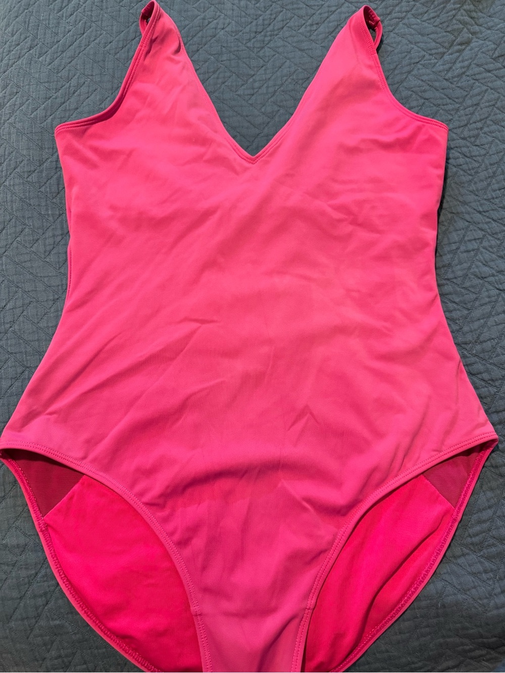 Women's TA3 2x Plungey Cinched Waist Swimsuit -read description for more details